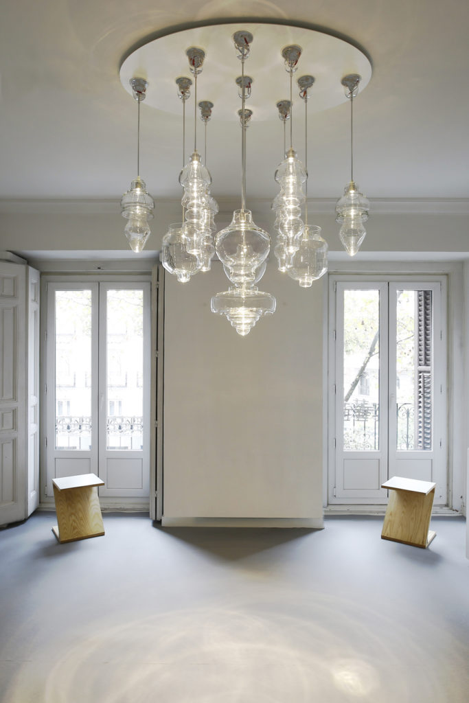 Rfc+05, suspended blown glass lamp