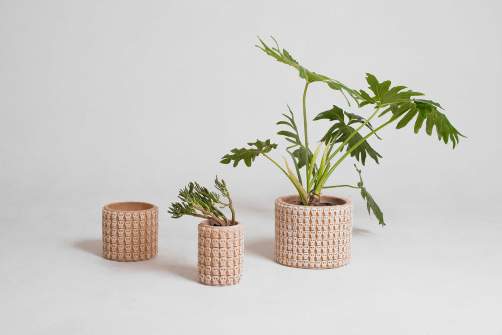 “Pantli” Planters
