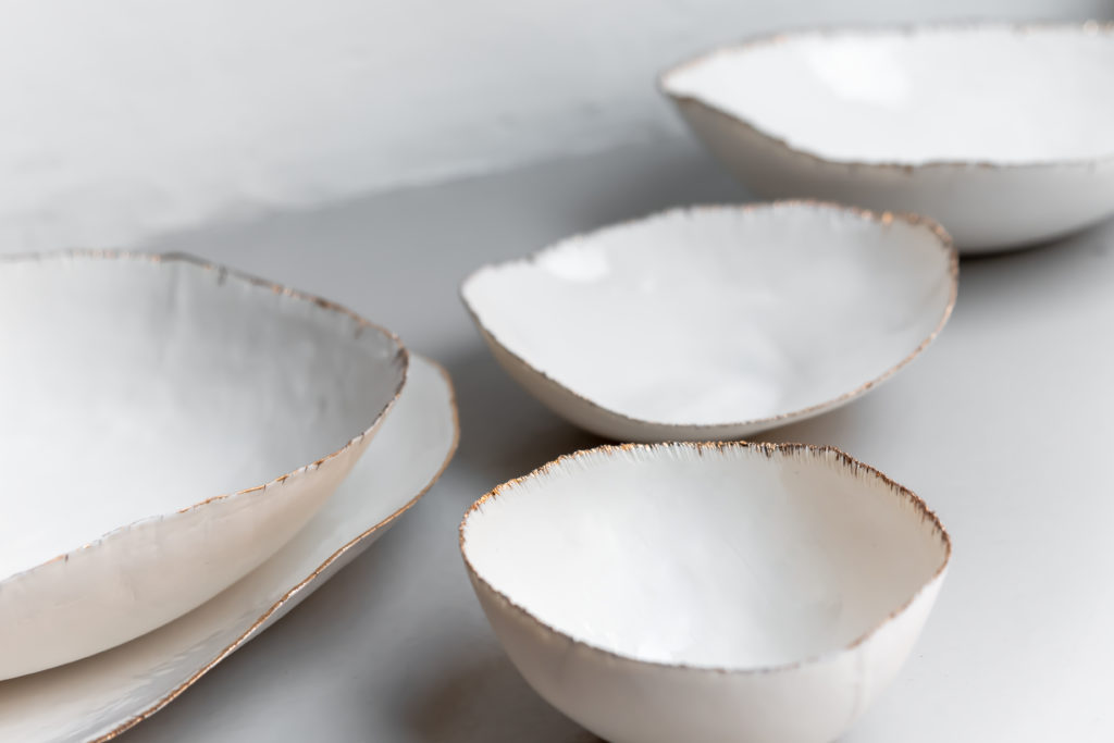 "i Gusci", Set Of 5 Porcelain Bowls - Gold — 2