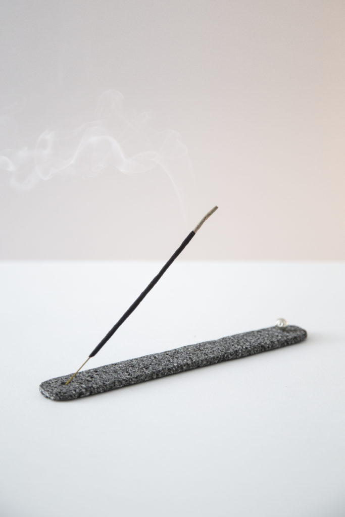 "Aves" Incense Holder — 4