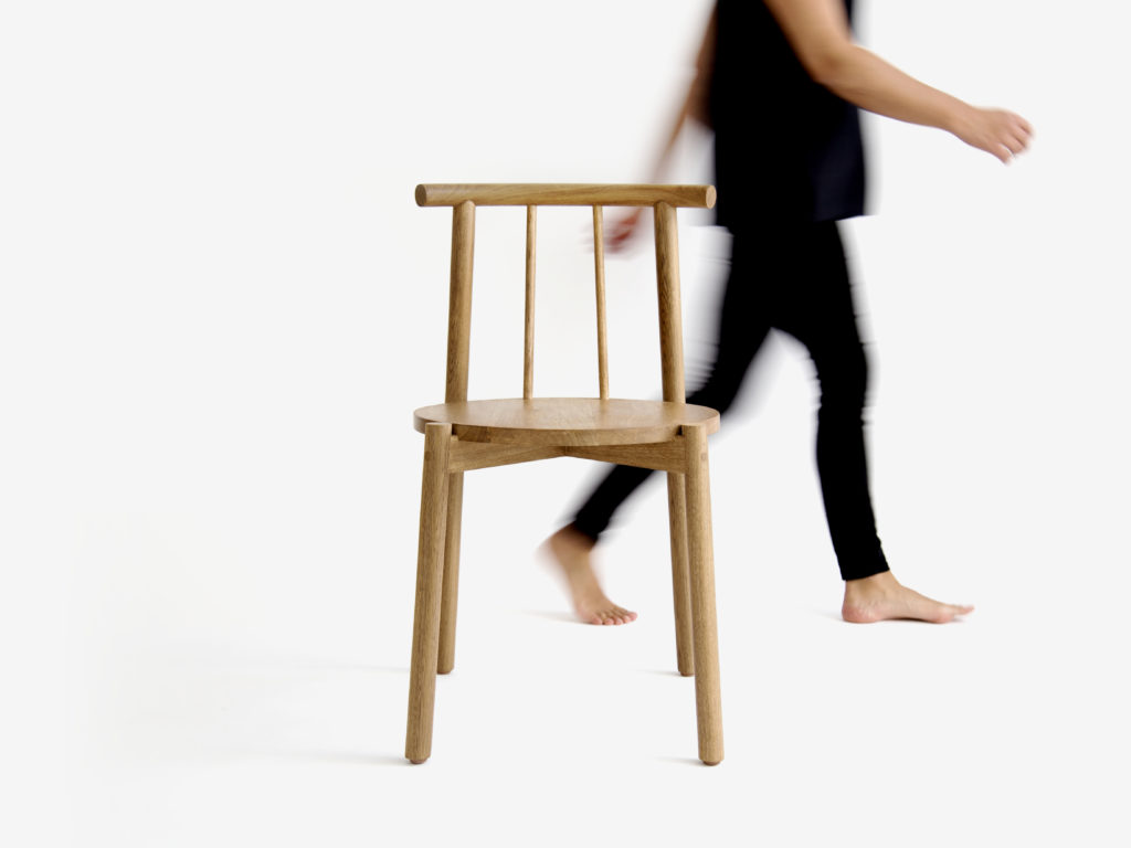 "standard" Chair — 3