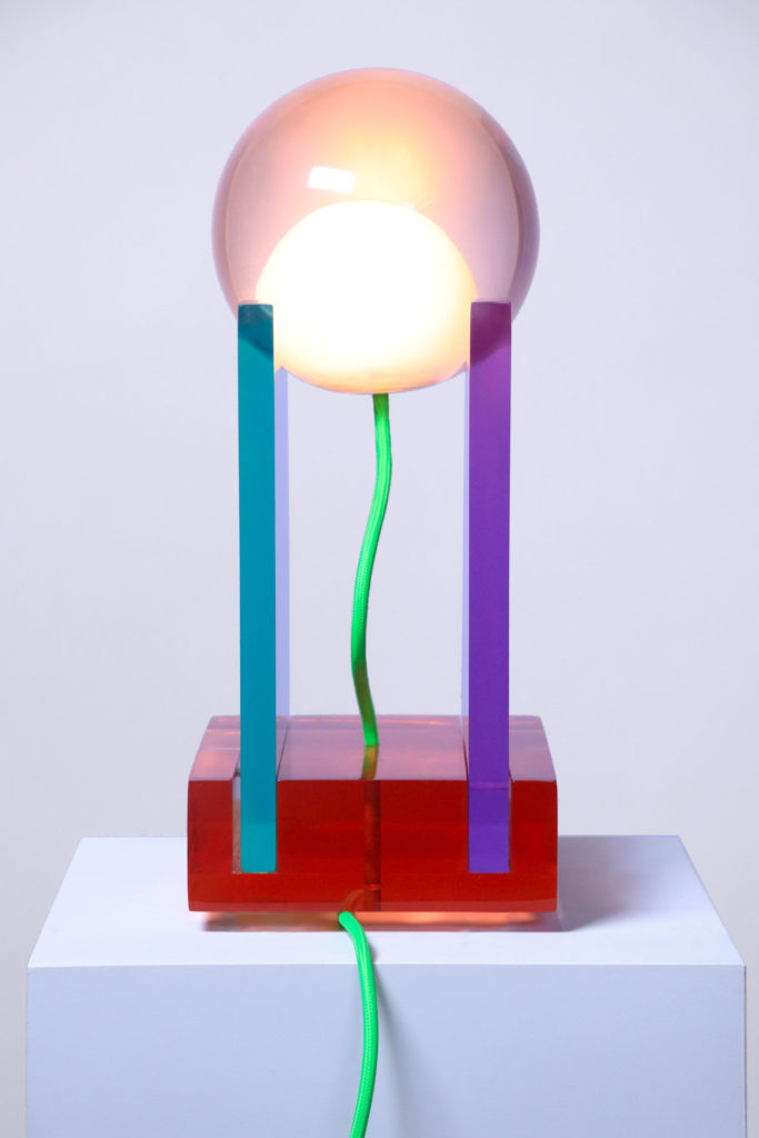 Rotonda Table Lamp in Resin — 3