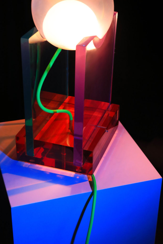 Rotonda Table Lamp in Resin — 4