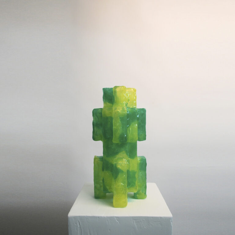 "KERU" Epoxy Resin Vessel, N.211 — 1