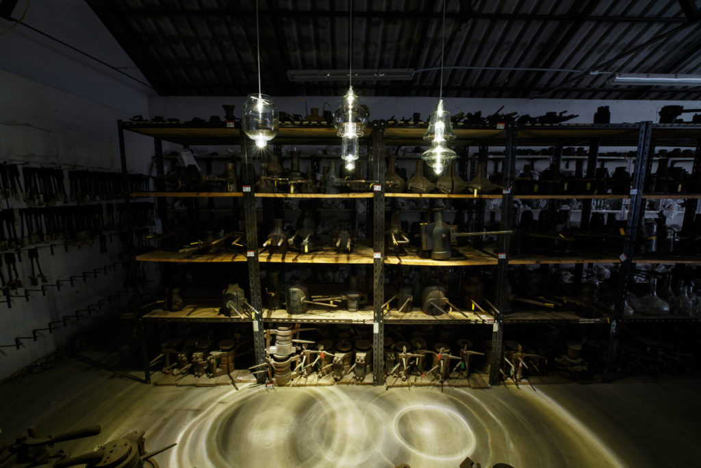 Rfc+06, suspended blown glass lamp — 4