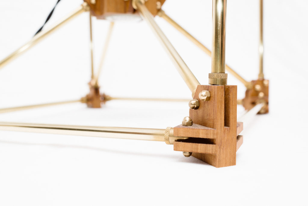 "BRAVÉ" À table, lamp. — 3