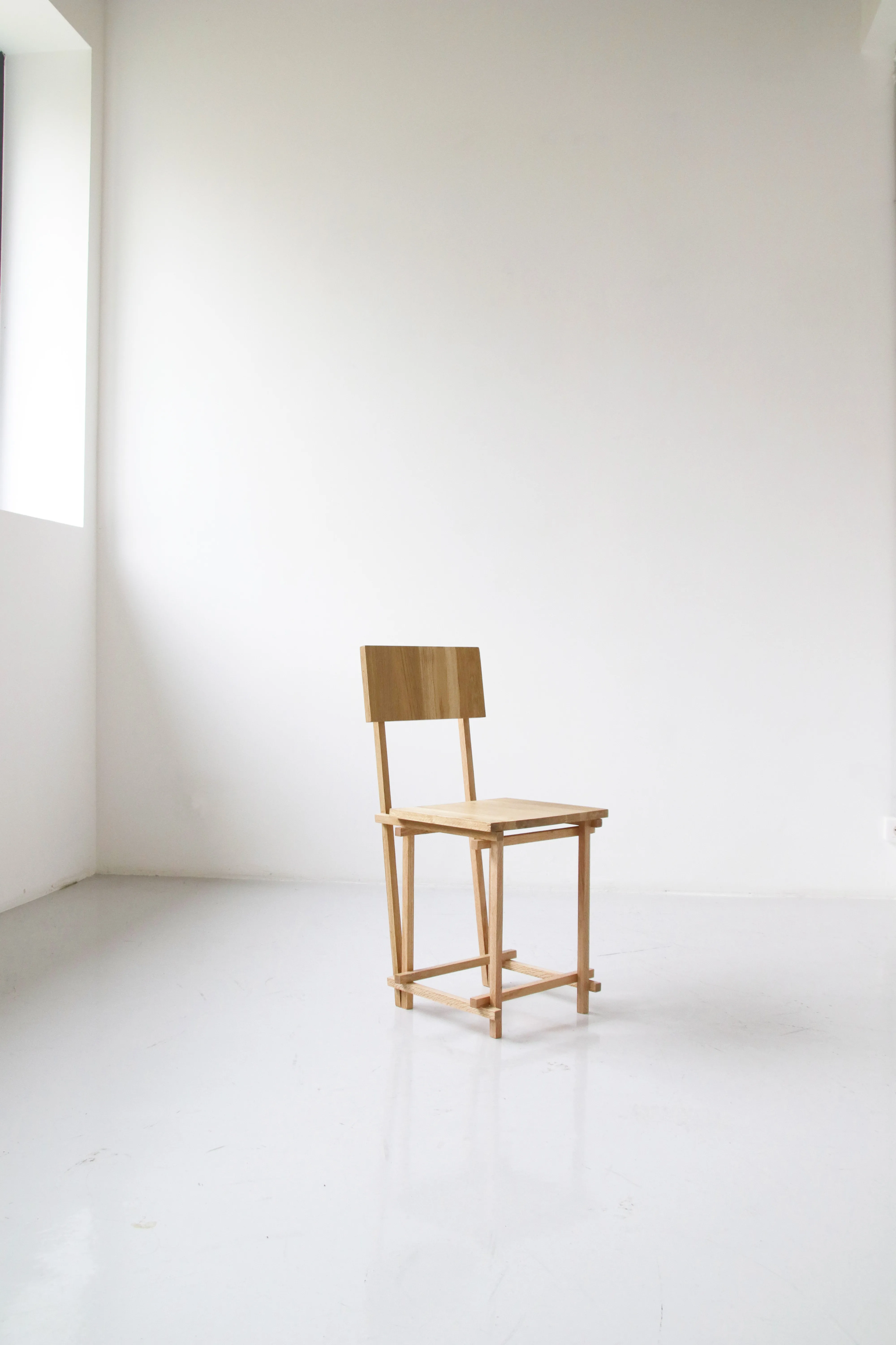 Arles Minimalist Wooden Dining Chairs by Lahana Alice 