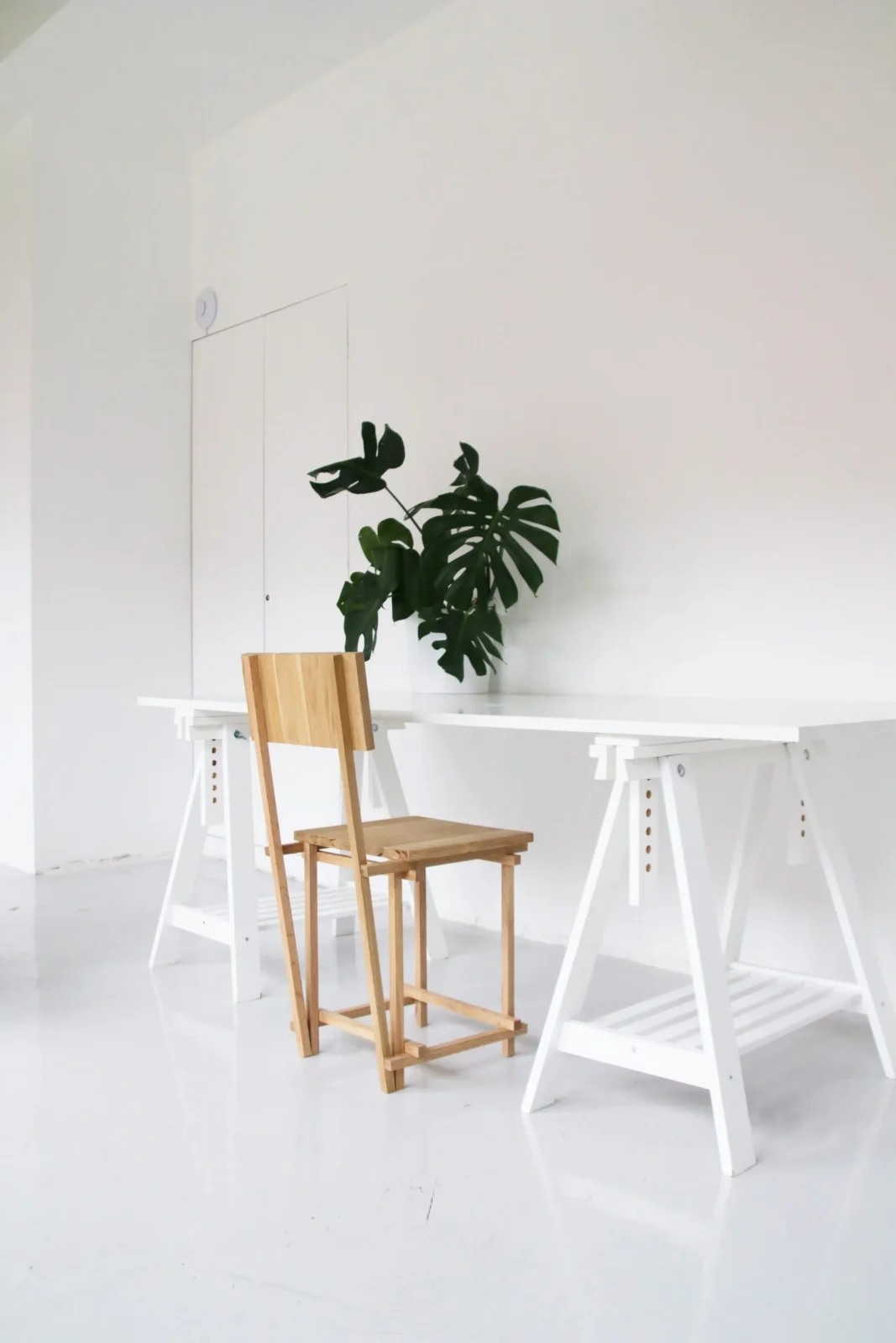 Arles Chair — 4