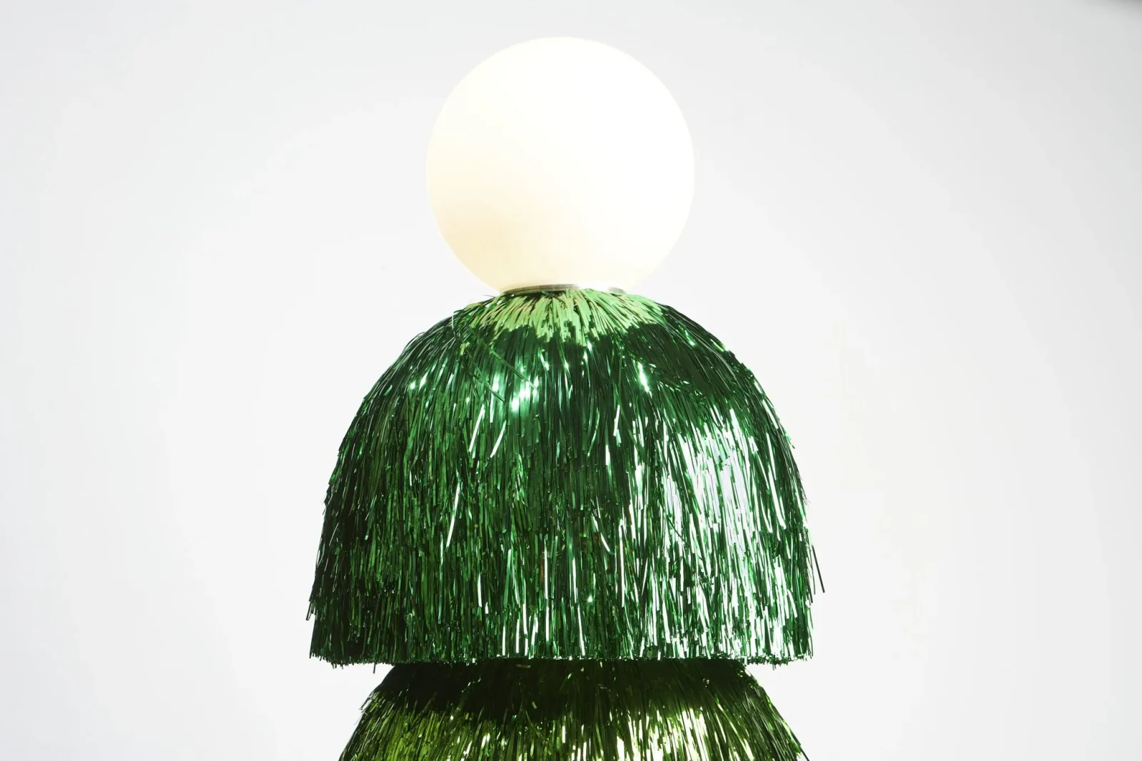 Baile Medium Floor Lamp in Metallic Tape and Glass — 2