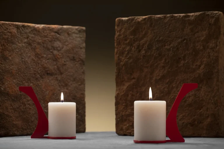 "Arch of Sinan" Candle and Metal Candleholder — 3