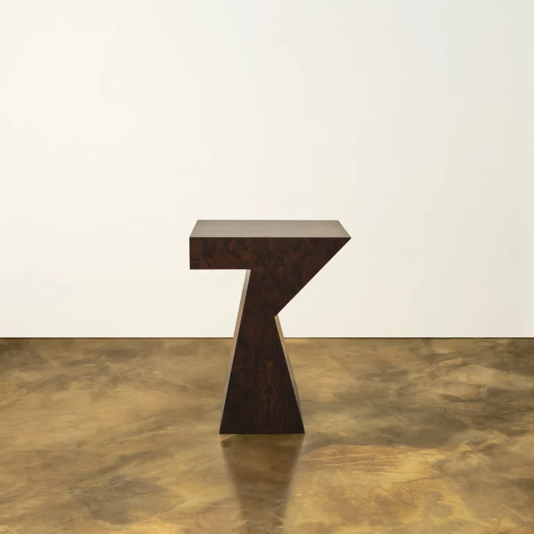 Columbina Side Table in Walnut Burl Veneer — 2