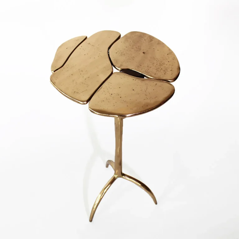 Iris Table — 6