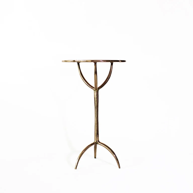 Iris Table — 9