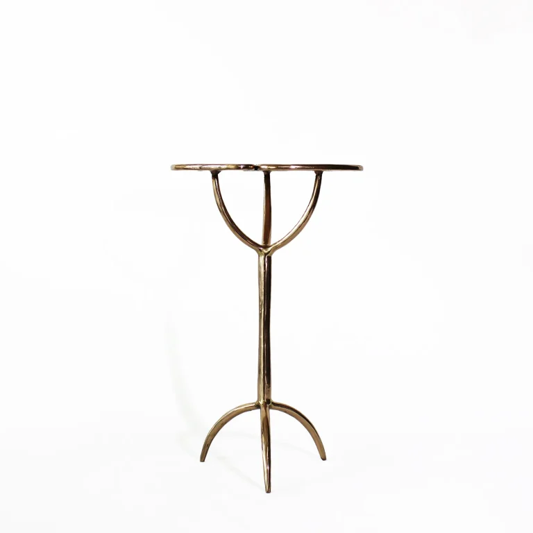 Iris Table — 10