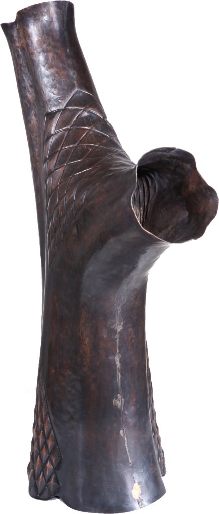 "AlvazOre" vase — 8