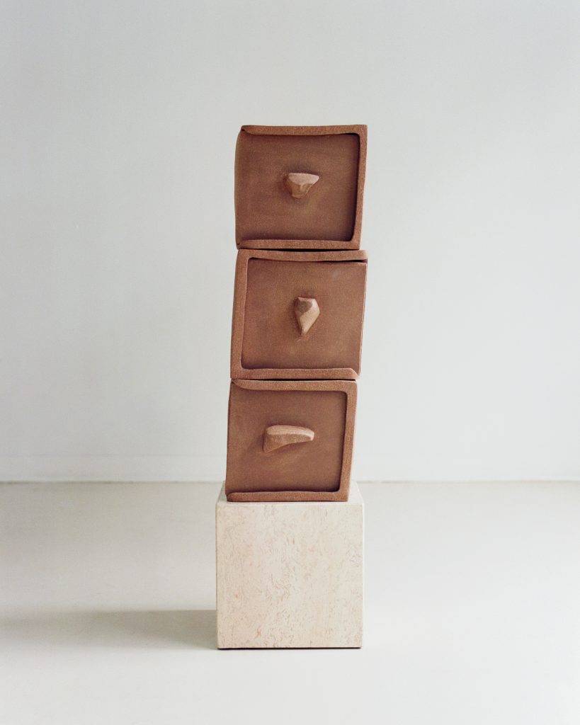 Units Design, Furniture & Decor ADORNO DESIGN