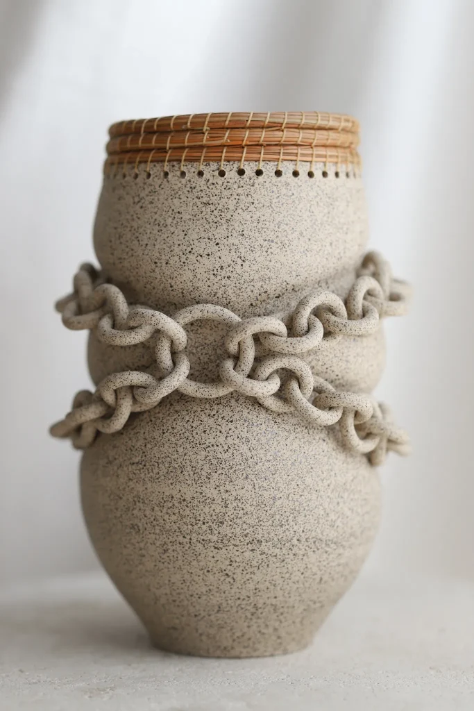 Abrazo Ceramic Vase — 2