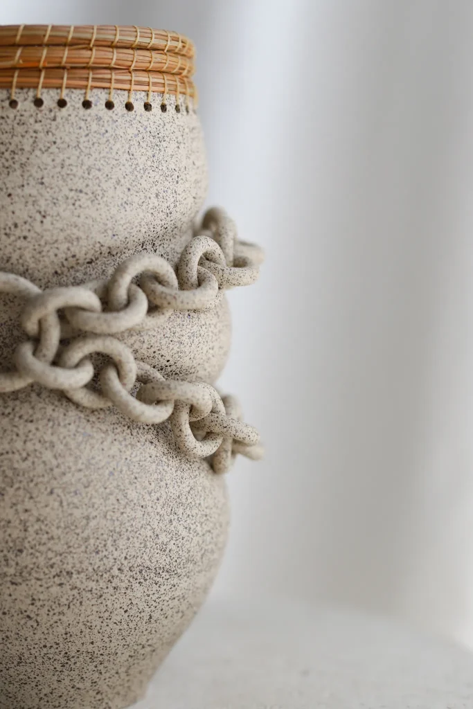 Abrazo Ceramic Vase — 3