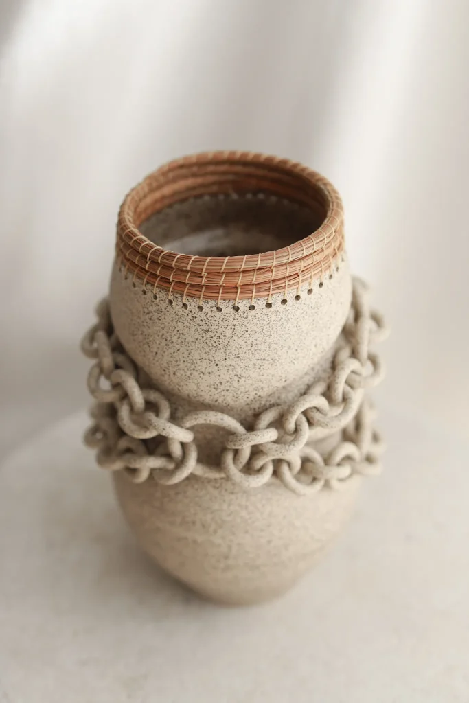 Abrazo Ceramic Vase — 5
