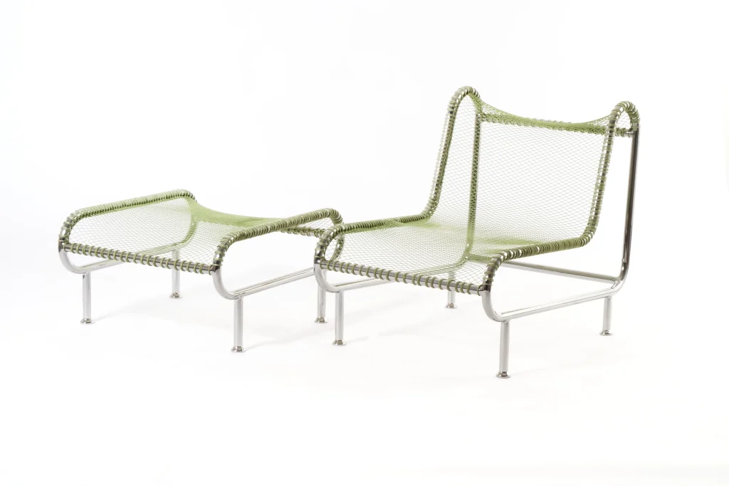 Grand Ribaud chair with footrest by 13 Desserts
