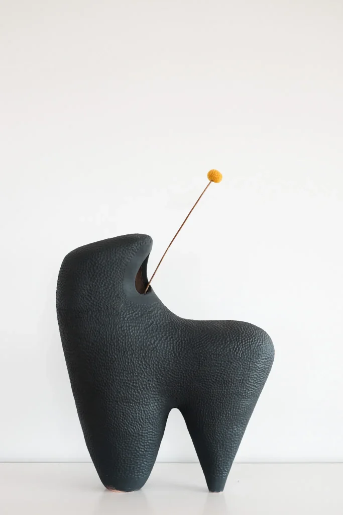 HĒrd 01.2 Ceramic Vase — 1