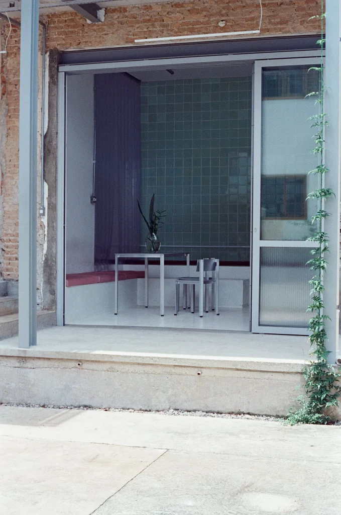Canto - Aluminum Table / Desk — 6