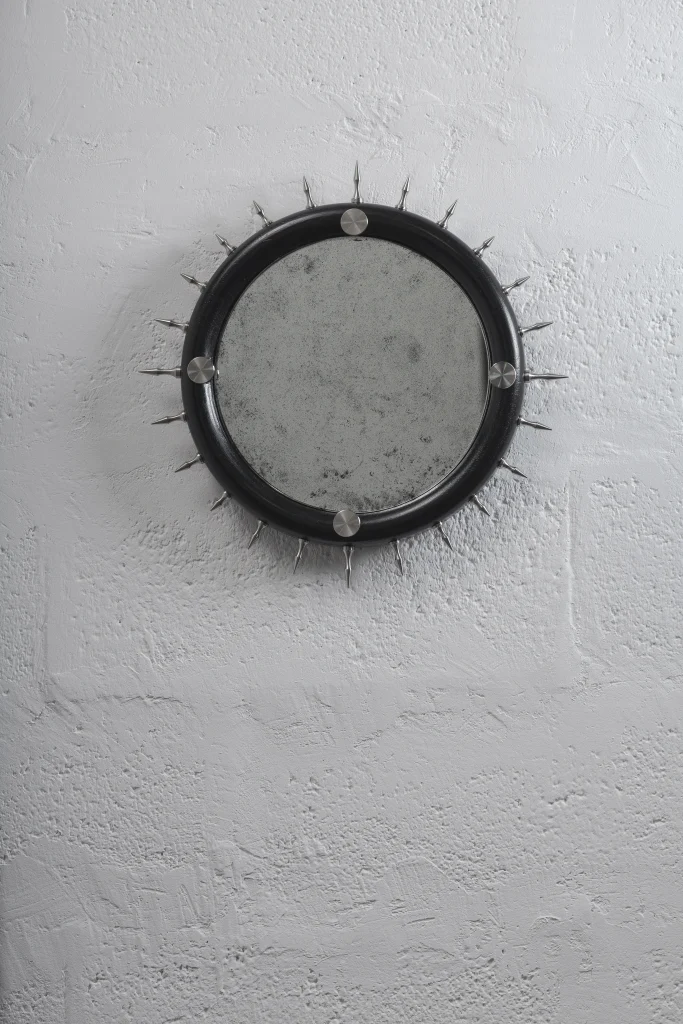 Sitiera_02 - Solid Wood Wall Mirror Bronze Or Stainless Steel Spikes — 13