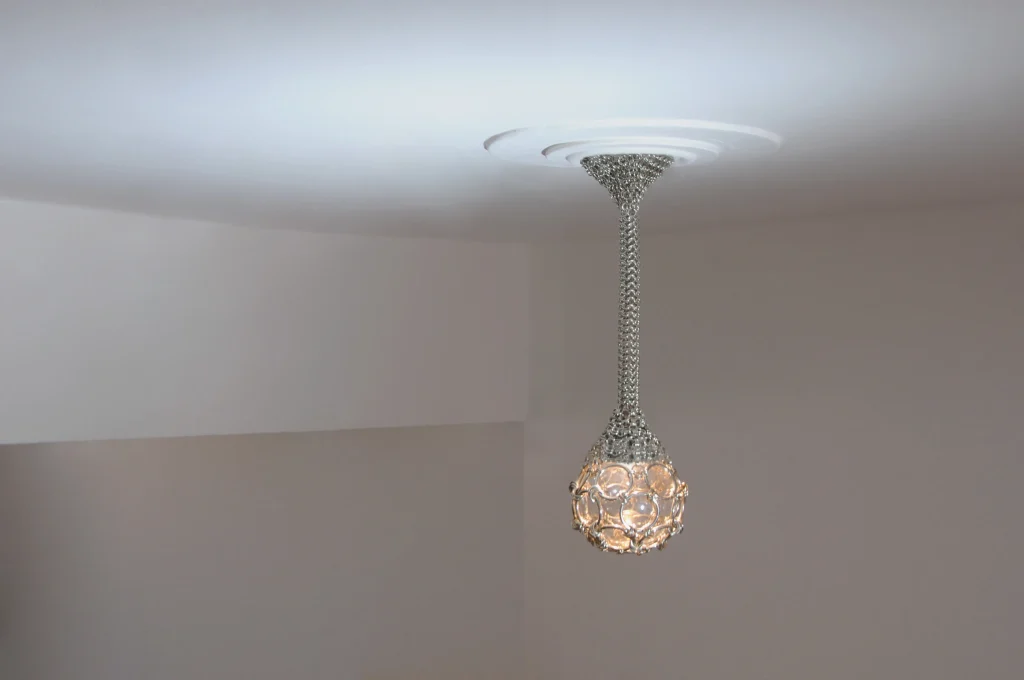 Chainmail Droplet Pendant Lamp In Glass — 3