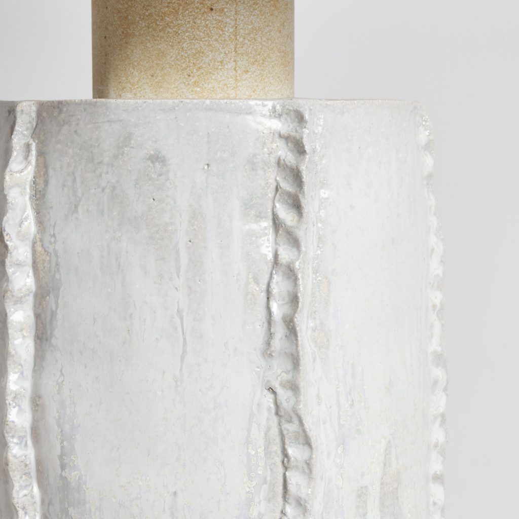 Totem - Ceramic Lamp With Wool Shade — 4