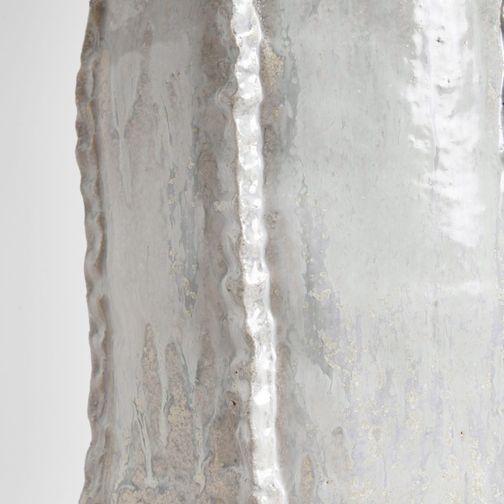 Totem - Ceramic Lamp With Wool Shade — 5