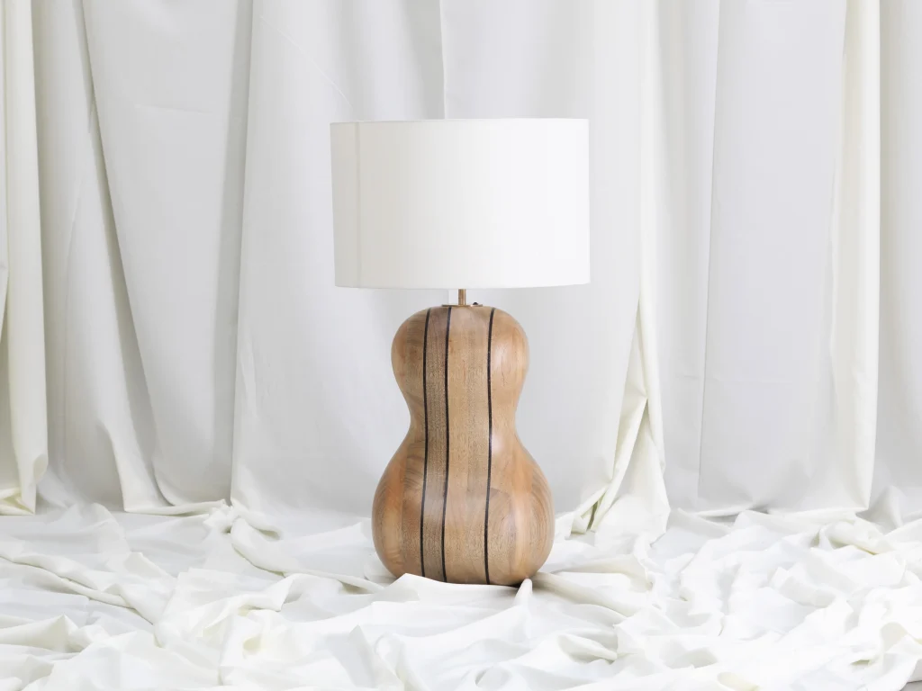 Curvita Table Lamp in Solid Wood — 2