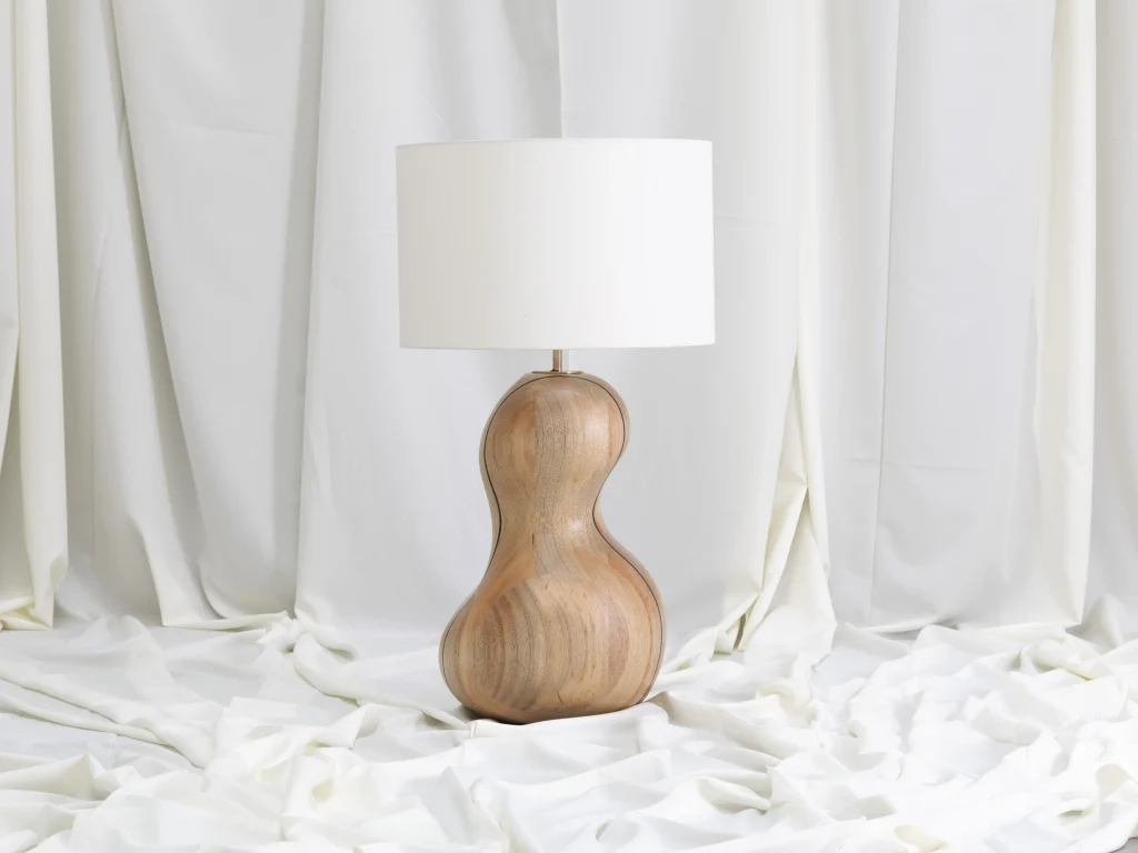 Curvita Table Lamp in Solid Wood — 3