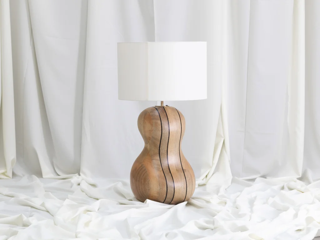 Curvita Table Lamp in Solid Wood — 4