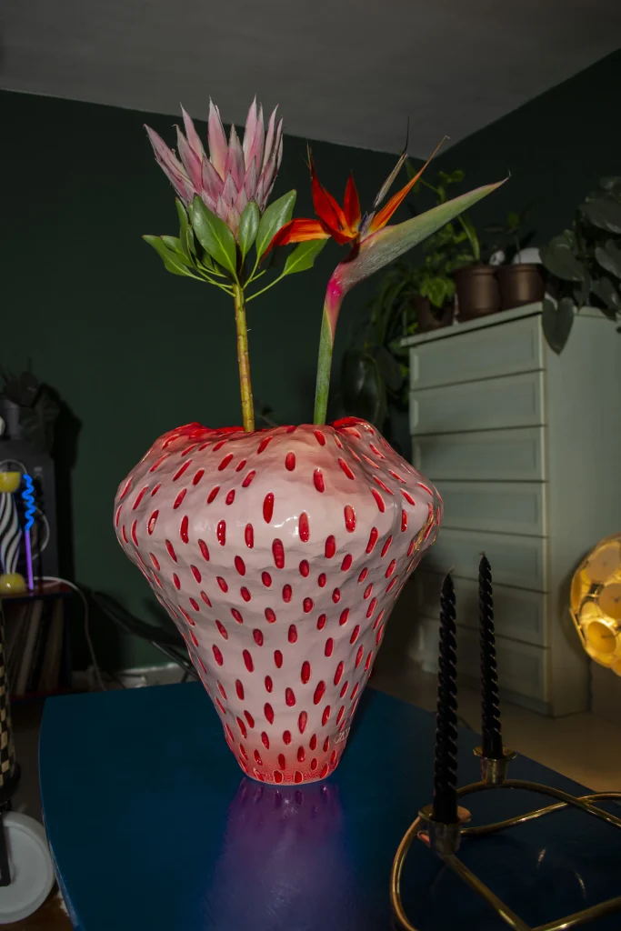 Fraise - Ceramic Strawberry Vase — 2