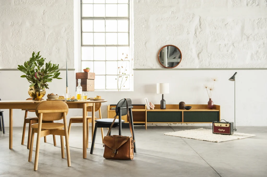 clementine-caurier_rua-cha-minimalist-ash-wood-chairs_2