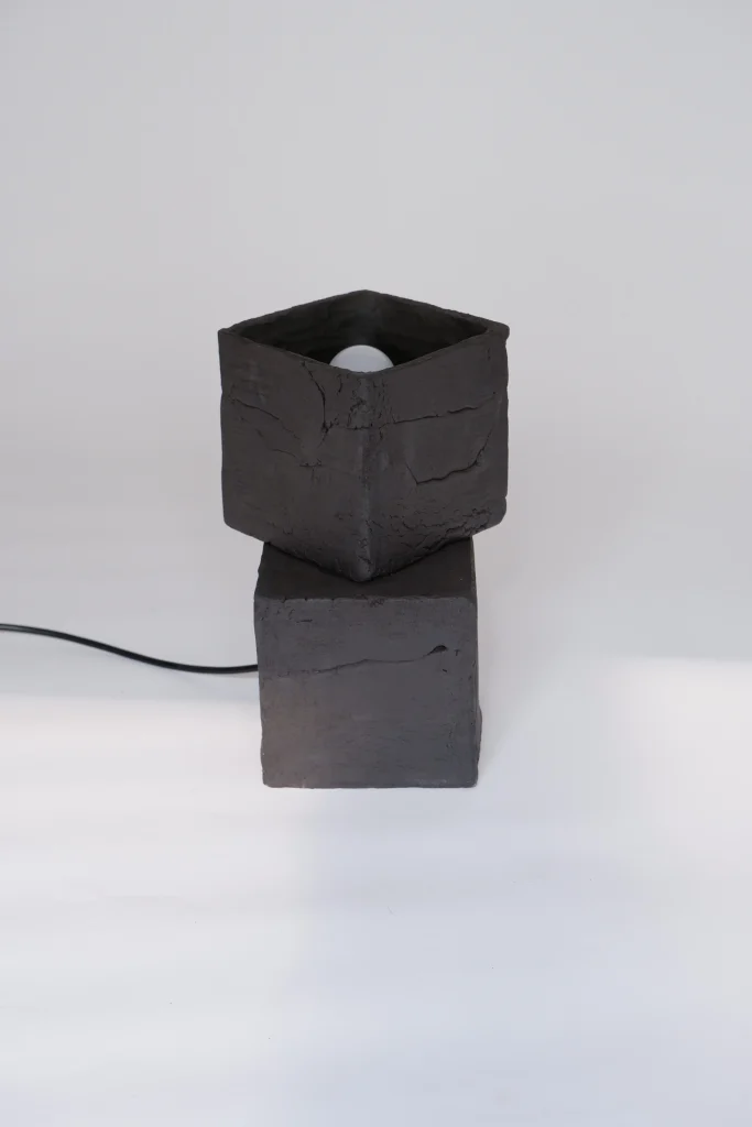 Twist - Black Clay Cubic Table Lamp — 3