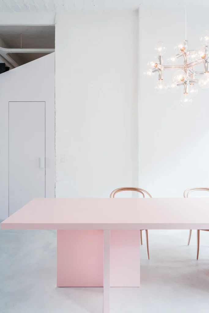 Elio - Lacquered Conference Table — 14