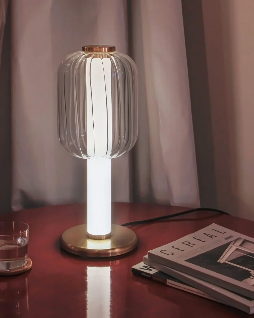 Alma Table Lamp in Brass and Perspex — 2