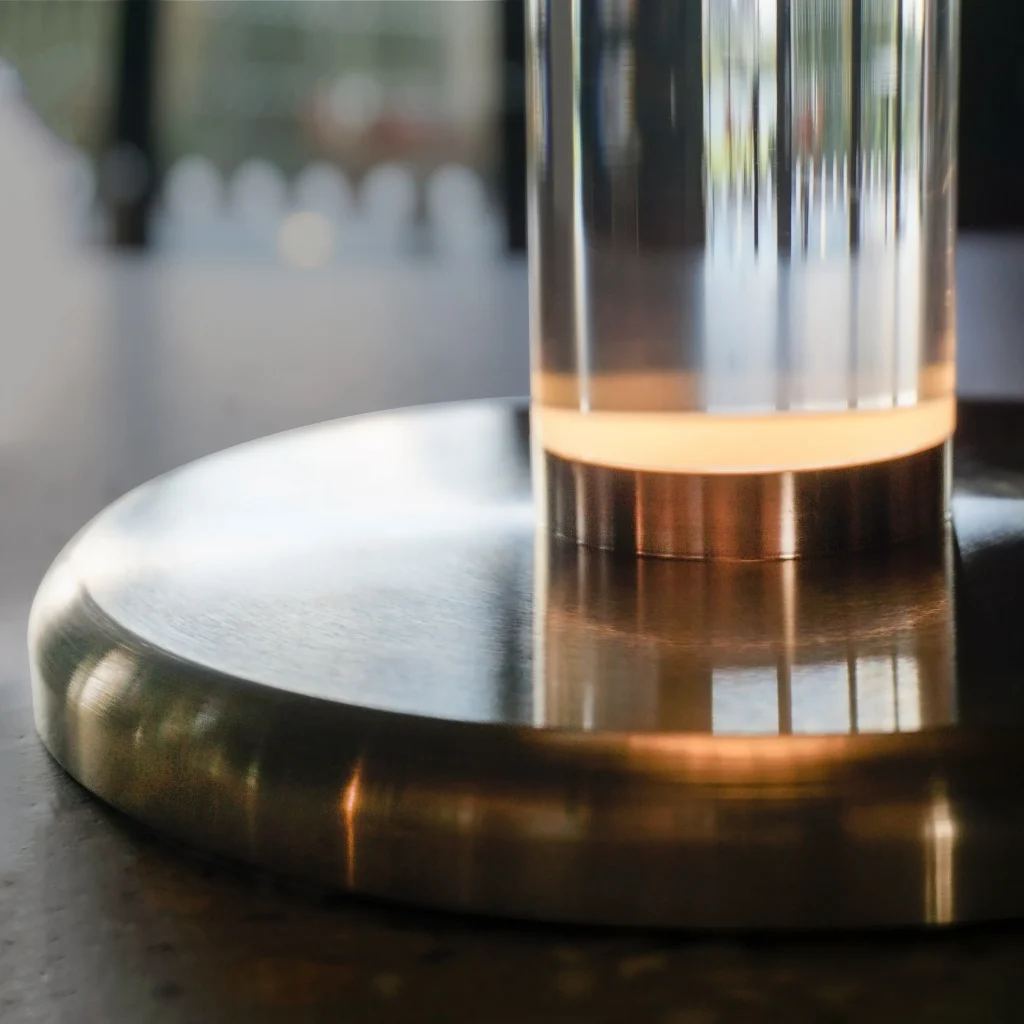 Alma Table Lamp in Brass and Perspex — 11