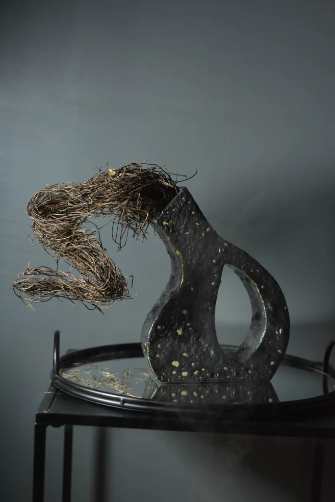 Black Drop - One-of-a-kind Black-Metallic Vase — 4