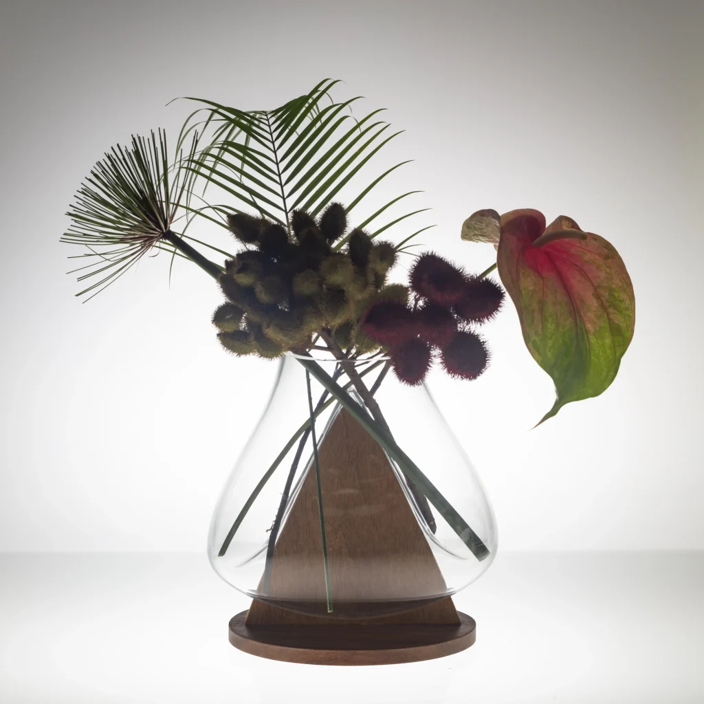 Bauhaus Vase — 3