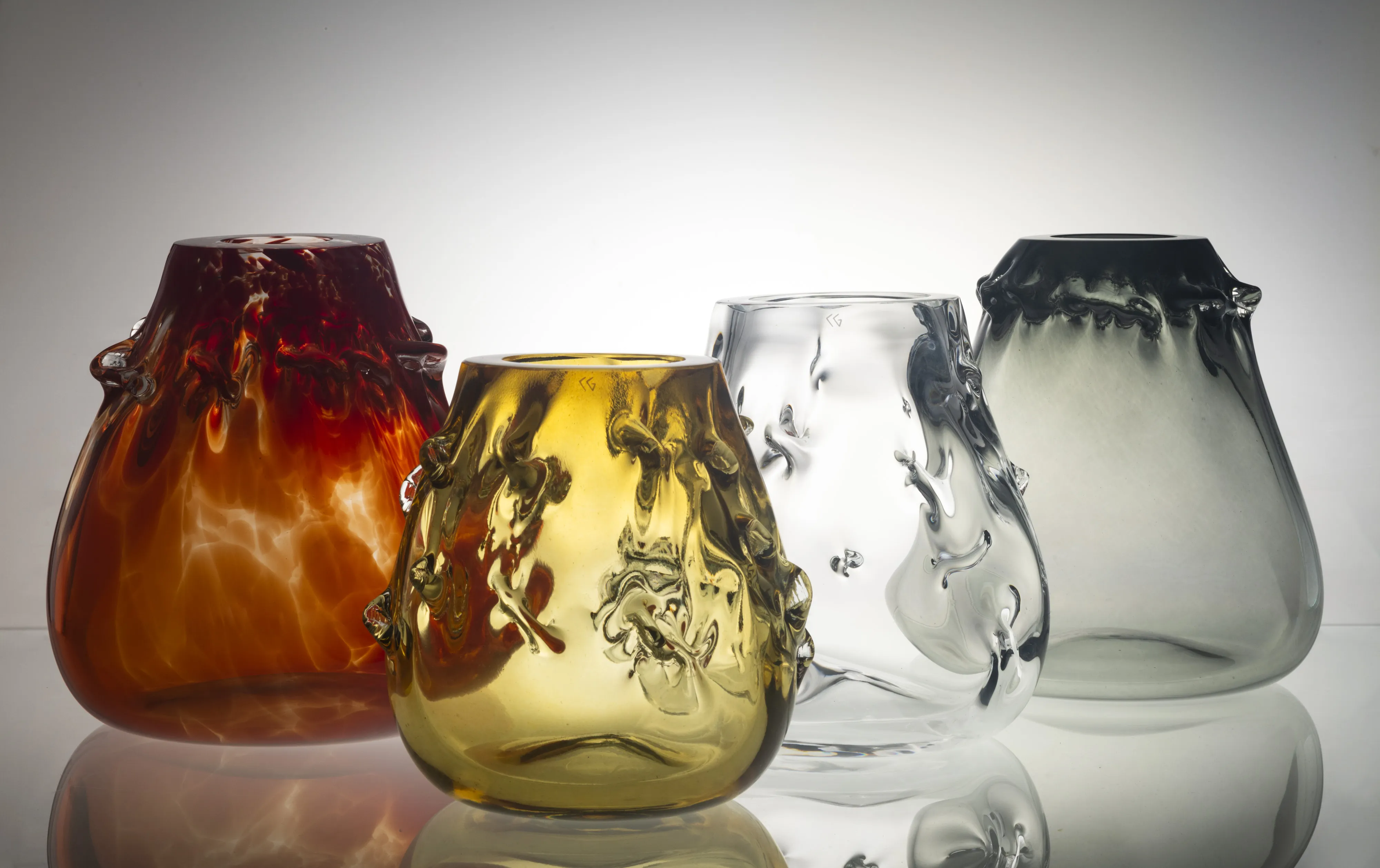 Espinhos Vases by Carol Gay