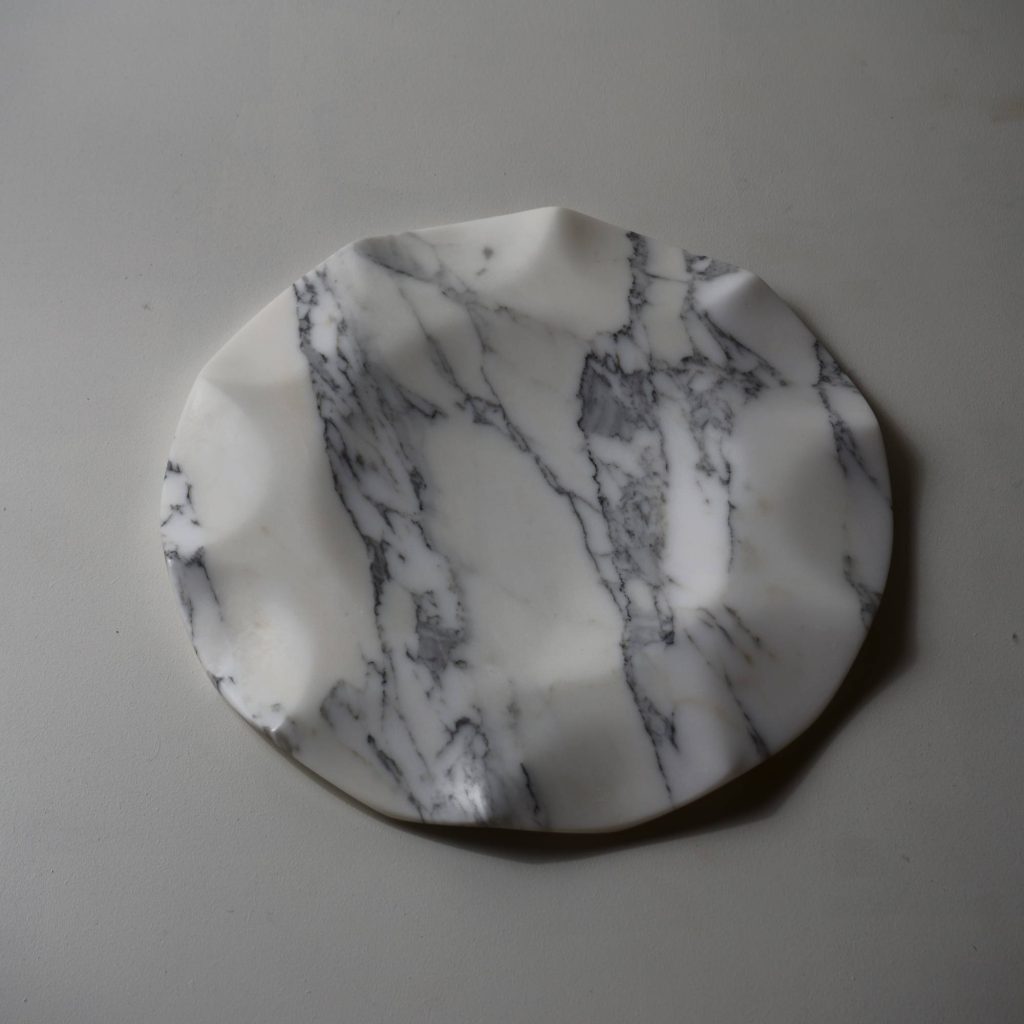 Marmo Fluido - Marble Centerpiece Tray — 2