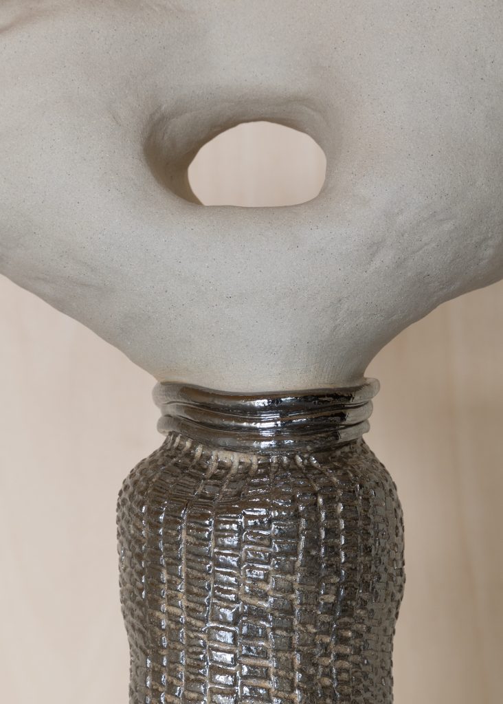 egle-simkus_transhuman-collection-tr-oa6-stoneware-sculpture_3