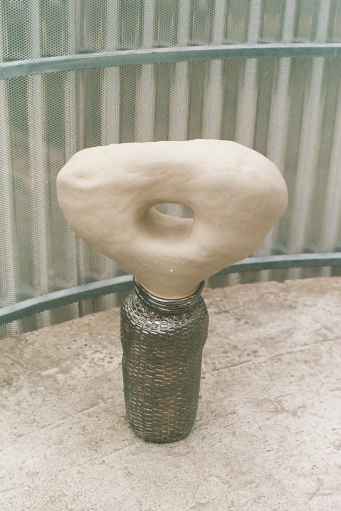 egle-simkus_transhuman-collection-tr-oa6-stoneware-sculpture_5