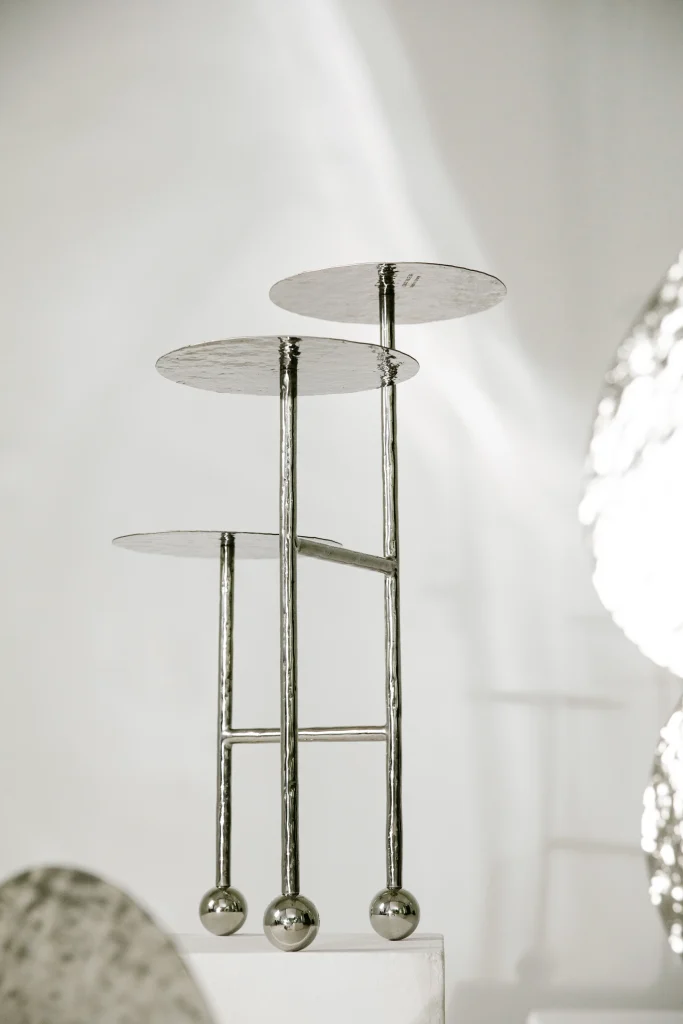 Liquid Table Stainless Steel — 6