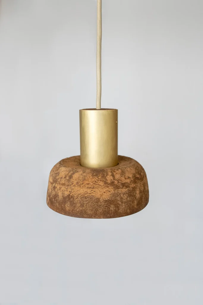 Giria - Bark And Brass Pendant Lamp — 2