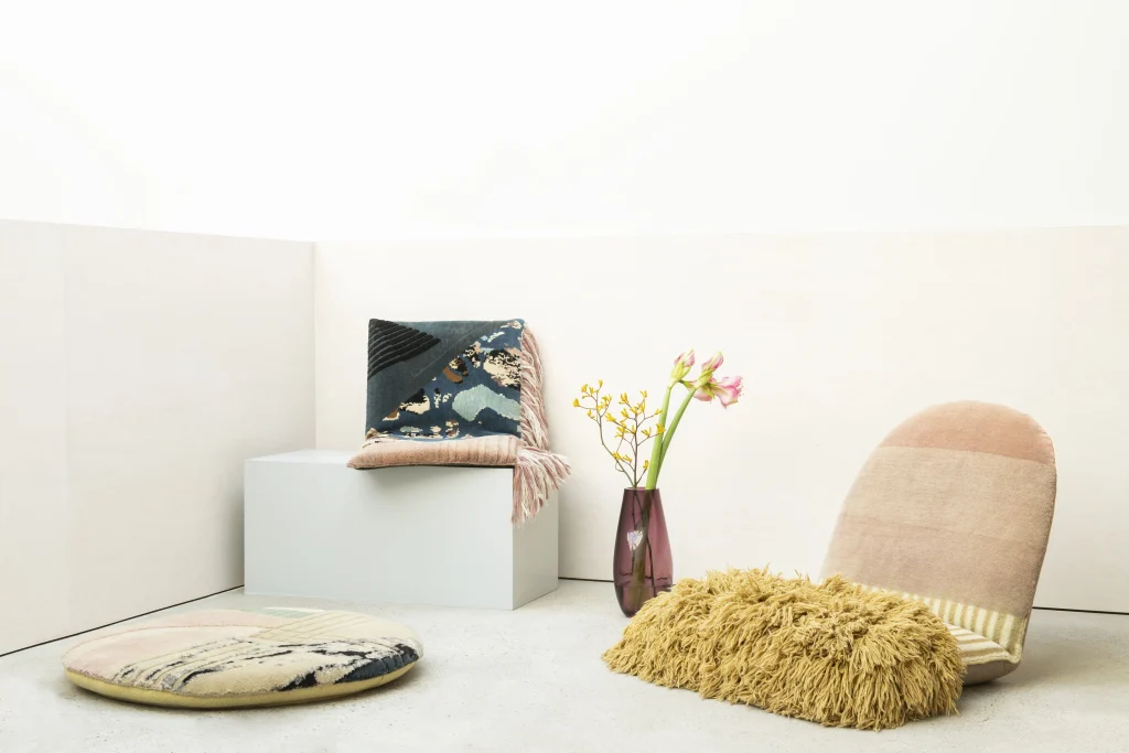 Freeplay Objects - Three-Piece Ensemble Floor Seats — 4