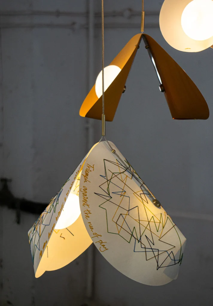 Concha Embroidure Pendant Lamp in Paper and Brass — 5