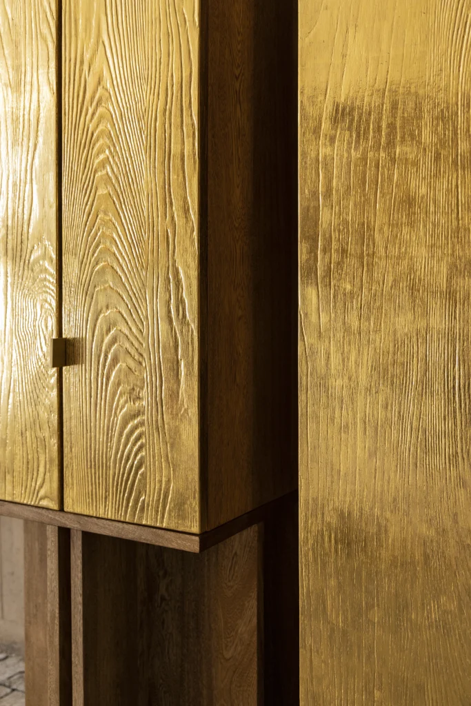 Aurum - Gold Leaf Cabinet 120 Storage — 10